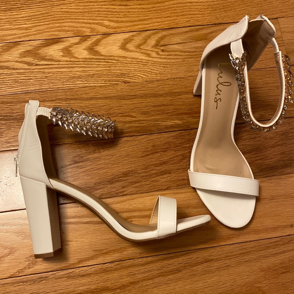 Lulus Mylan White Ankle Strap Heel, Size 8.5
